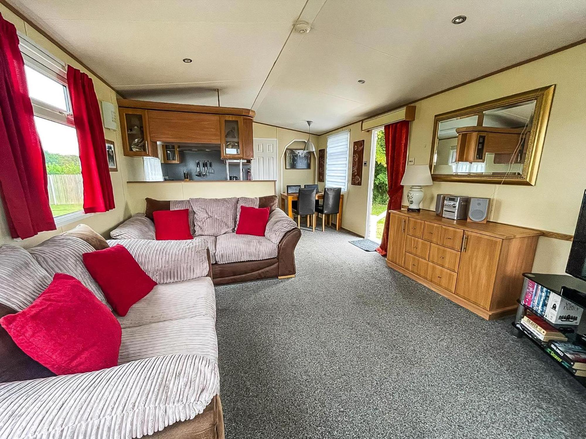 Great Dog Friendly Caravan To Hire With Field Views In Norfolk Ref 10132B Belton with Browston Экстерьер фото