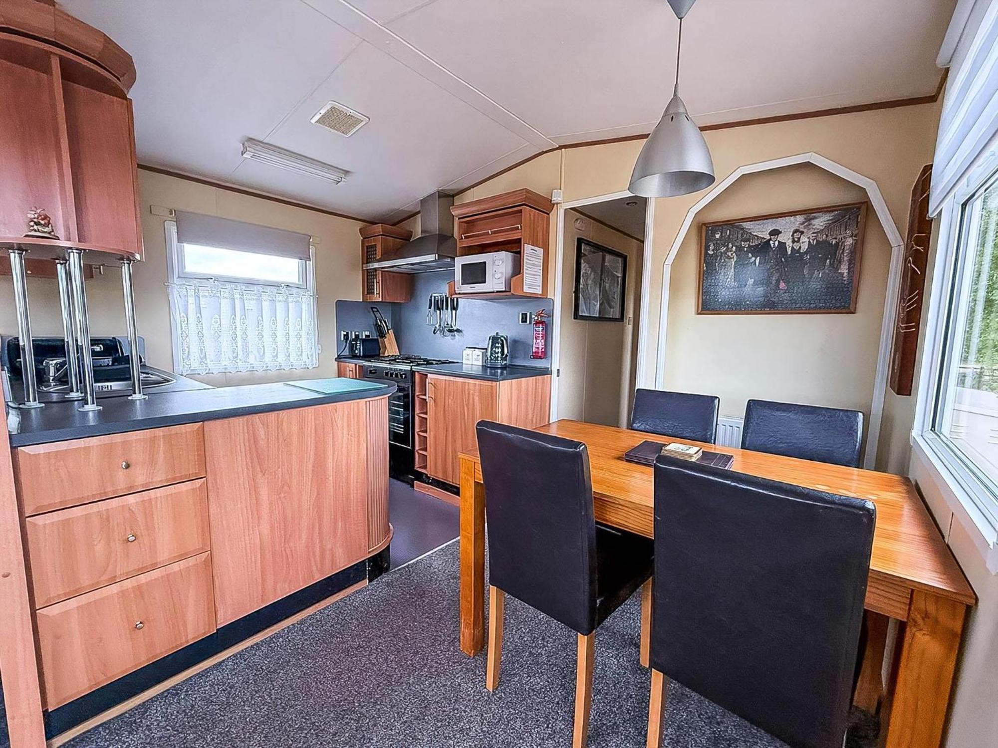 Great Dog Friendly Caravan To Hire With Field Views In Norfolk Ref 10132B Belton with Browston Экстерьер фото